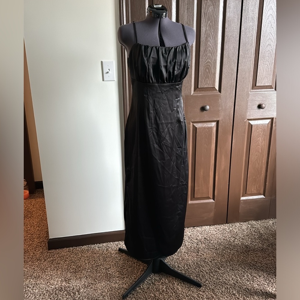 Final sale! Nasty Gal 90’s Spaghetti Strap Column Dress